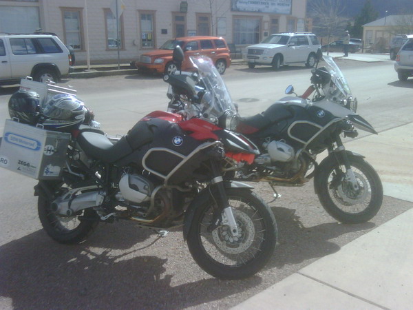 East to West Bikes Tombstone East to West Bikes Tombstone