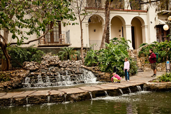 san antonio riverwalk