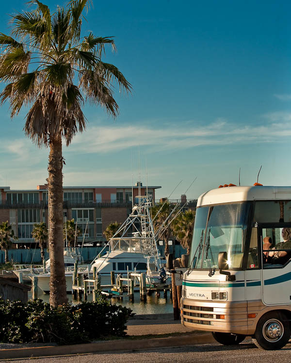 RV 04990