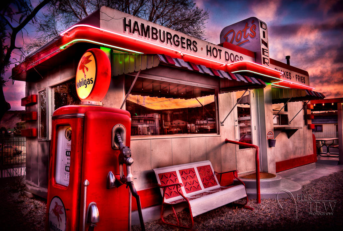 HDR photograph of dots diner in bisby arizona